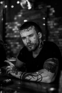 Huntall77 Bar party Gambar 4