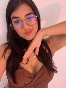 _Ananyaa_lovd Between the sigh and the moan there is a perfect second Pic 3