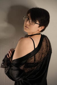 Lily_Marlin The mood for Halloween 🎃 Pic 2