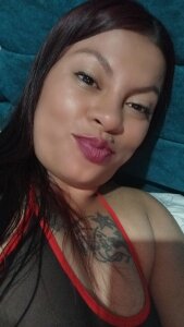 daphne-glow Publicas Pic 2