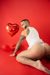 Matt_Ferrer San valentin 2025💋❤ Photo 4