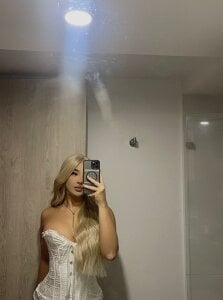 AquariaaFairy Enjoy this body 🤤🤤 Pic