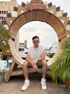 Zac_Golden ....... Pic