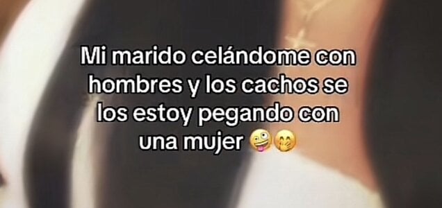 BlazedPauXのShy memesの 2枚の写真