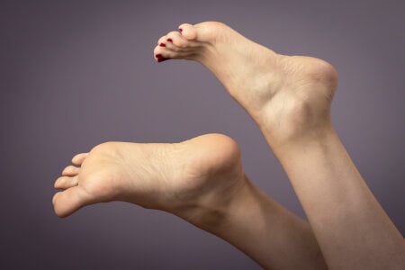 MyMayte For those who love my smooth and beautiful feet ☺️  3টি ছবি