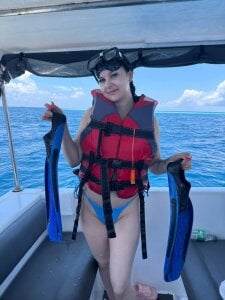 Miss_Vic Maldives Pic 3