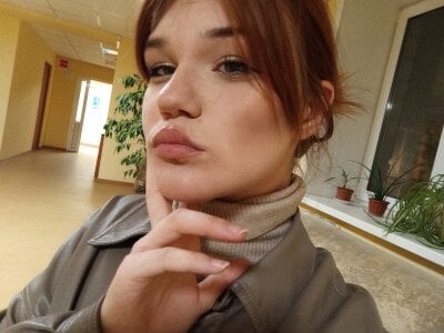 EllieKelyPublic图片 3