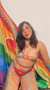nicky_andcamil Nicky in pride time Foto  3