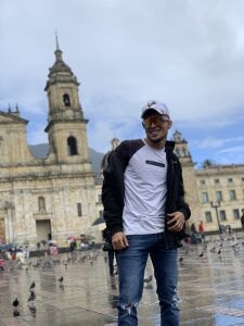 Colombiainthahouse BOGOTA ❄️ Pic 5