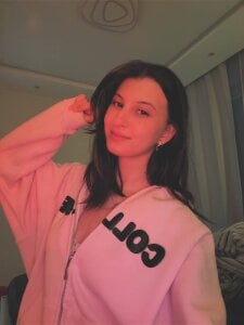 LouiseChavez out of context Pic