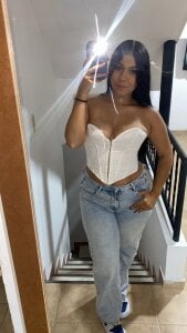 sexy for you🥵 de Mara_Betancurt  4 photos