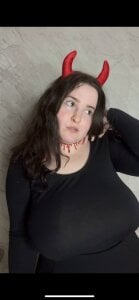 alice_allens Sexy, Spooky, Spellbound 😈 Pic 2