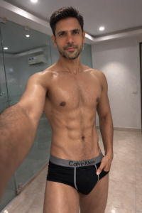 Hornyboydt Hot besty Billede 3