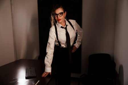 daiila_jonnes Let me be your naughty teacher Pic 4