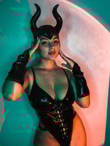 oriana_zoeee