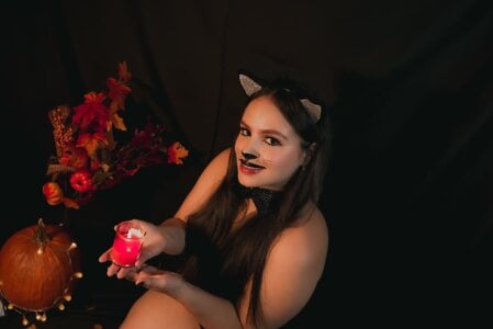 Tayler_Kim Halloween🎃 Pic 4