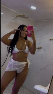 🌸! de amber__ferrera  2 photos