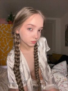 bambi_lu do u like my new pajamas?🤍 Εικόνα 3