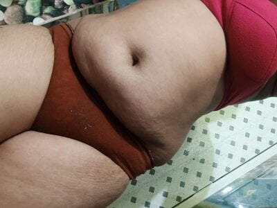 Urmila_roy Public Foto 3