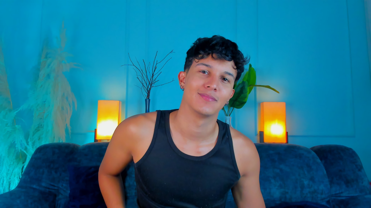 Leo_Savage_ Foto en Tendencia 555