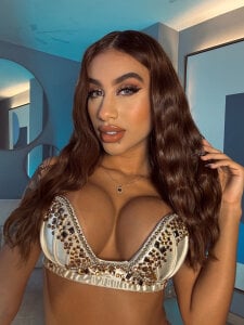 DannaCruz Hello dear, you like my body?🫧🪽 Pic 4