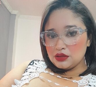 bustyy_juicy Public Pic 2