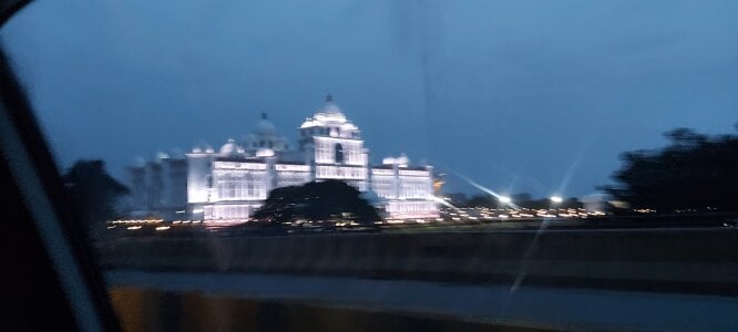 Akhil-TeluguのPublicの 3枚の写真