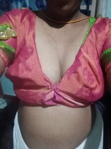 Tamilmeeraa Public Pic