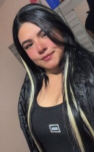 Emiily__Rousse Public Foto 4