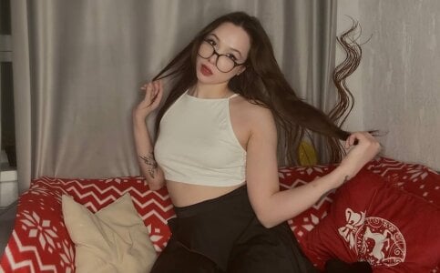 AugustaDakin sunny mood☺️ 圖片 2