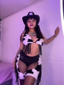 Mia_zafir your favorite cowgirl 😍❤️‍🔥 Pic 3