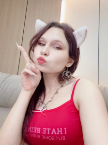 _TomieFern_ Public Pic 5