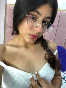 CuteMiaaaaa Public Pic 2