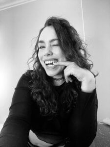 Monroe_Linger Public รูป 