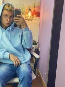 Juaan_Diick kullanıcısının enjoying the year 2026 a little albümü -  4 fotoğraf