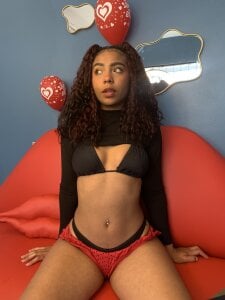 PrettyTiana_ 🩷 Pic 3