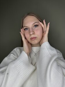 SuziGroody Public Pic 4