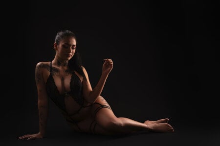 AlexiaCooperr 🔗I can Feel the Leather💅 зображення 5