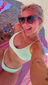 vibewithskye Public Pic 6