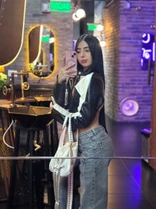 ashley_williamss Friday Plan🍸 Bilde 4