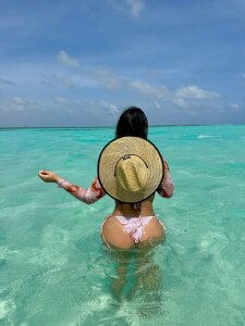 Bella_Rosso Public Pic 2