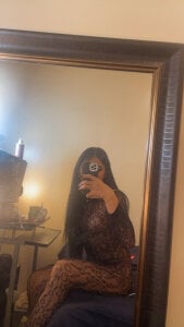 KelsieSilvaME , MYSELF & I图片