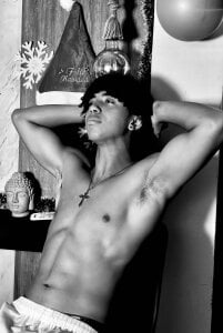 meee🥵 de kim_curlyy  5 photos