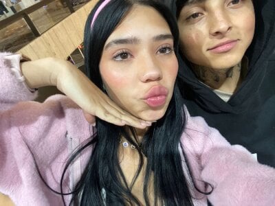 Sky_n_Zayn Public Pic 3