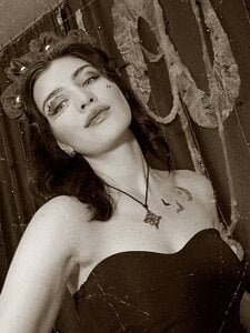 Nancy_Luna 🎃 happy halloween 🎃 Pic 4