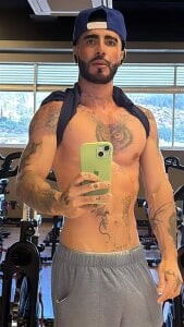 Darwin_Horny Enjoy this body 🤤🤤 Pic 2