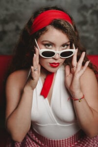 BelaMiller_ Elegance that Never Dies 🎩🌹 Billede