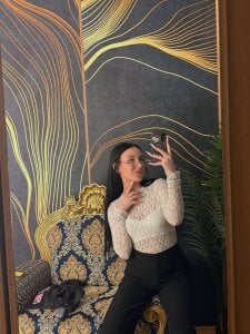 NikkiGoldSide A little magic, a little of me Bilde 6