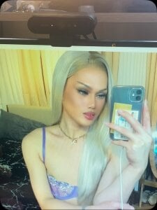 fiftyshadesshera HOT FACE Foto 2