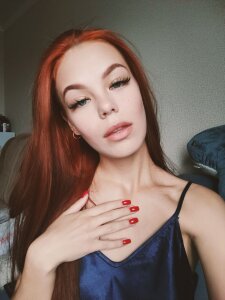 LorettaEvatt My beautiful red hair😍 Pic